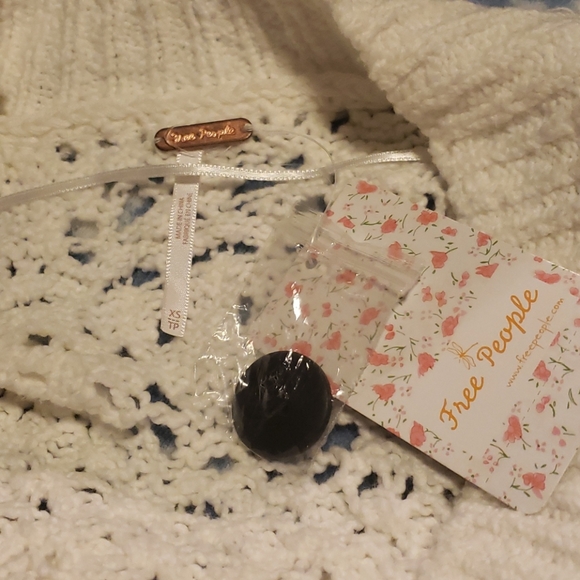 Free People Chloe Cardigan Cream XS - Picture 13 of 13